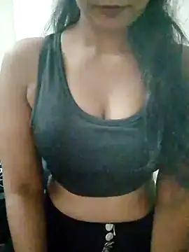 Snapshot of Ayesha_Khan1 chatting on February 2026 04:23:01 AM Ayesha Khan1 online show from February 2026 04:23:01 AM