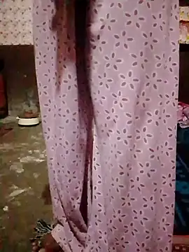 Ayesha Khan1 online show from April 2026 11:30:02 PM