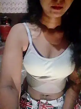 Ayesha Khan1 online show from April 2026 10:44:01 PM