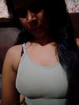 Ayesha Khan1 online show from March 2026 04:25:02 PM