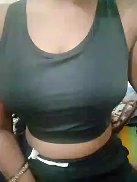 Snapshot of Ayesha_Khan1 chatting on February 2026 04:42:01 AM Ayesha Khan1 online show from February 2026 04:42:01 AM