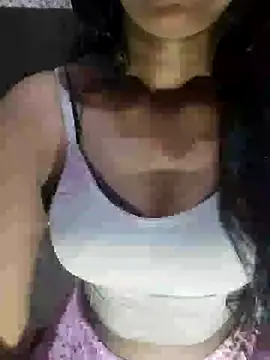 Ayesha Khan1 online show from April 2026 11:41:02 PM