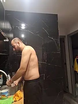 Perseo95 online show from February 2026 06:51:01 PM