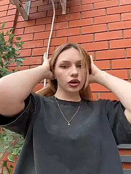 DayaFoxy online show from March 2026 01:11:01 PM