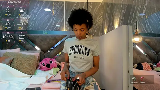 Snapshot of Afrodita_Greenn chatting on February 2026 03:46:01 AM Afrodita Greenn online show from February 2026 03:46:01 AM