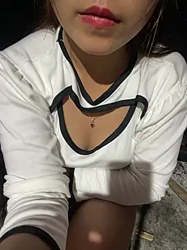 Lonasex99 online show from February 2026 12:49:01 PM