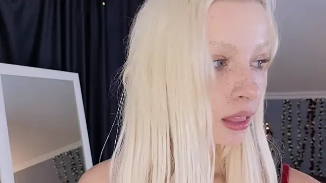 Naomi Demio online show from April 2026 12:29:02 PM