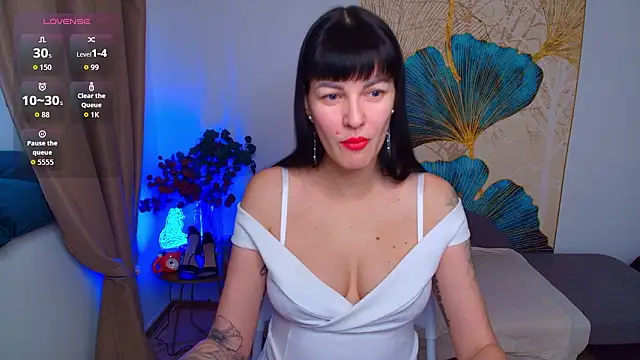 Agata  Moore online show from March 2026 02:07:01 AM