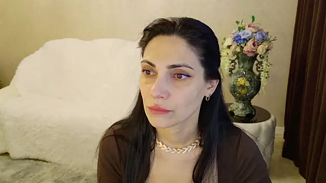 Snapshot of LovelyBeatrice chatting on February 2026 09:53:01 AM LovelyBeatrice online show from February 2026 09:53:01 AM