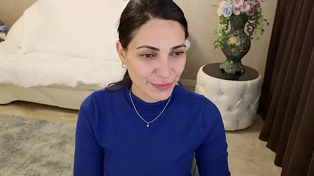 Snapshot of LovelyBeatrice chatting on February 2026 11:09:02 AM LovelyBeatrice online show from February 2026 11:09:02 AM