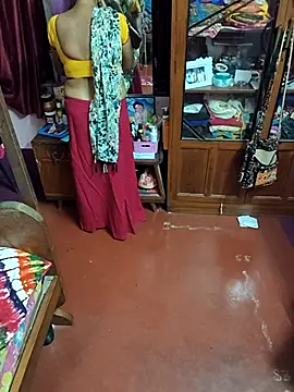 Snapshot of Little-Roshni chatting on February 2026 03:12:02 PM Little-Roshni online show from February 2026 03:12:02 PM