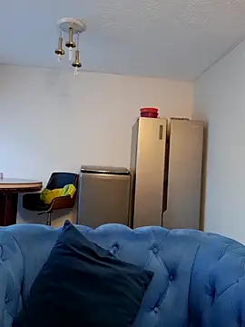 Barbieee1301 online show from April 2026 04:52:01 AM