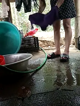 Nuna 689 online show from April 2026 03:18:02 AM