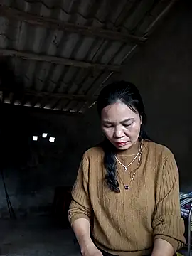 Nuna 689 online show from March 2026 04:07:02 AM