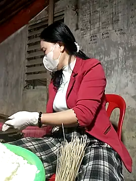 Nuna 689 online show from February 2026 12:08:01 AM