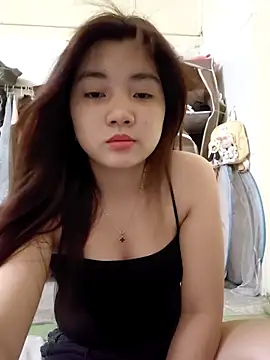 Snapshot of Pinks_cool chatting on June 2026 02:39:01 PM Pinks cool online show from June 2026 02:39:01 PM