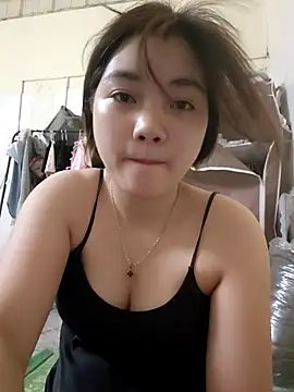 Snapshot of Pinks_cool chatting on June 2026 05:25:01 AM Pinks cool online show from June 2026 05:25:01 AM