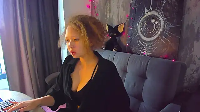 Senya Sol online show from March 2026 06:42:02 AM