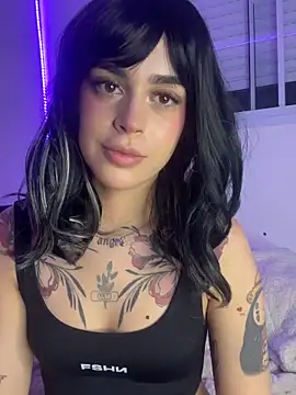 Snapshot of ariane_kimiko chatting on May 2026 01:57:16 AM ariane kimiko online show from May 2026 01:57:16 AM