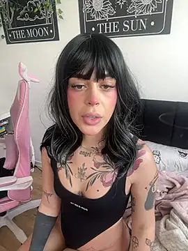 Snapshot of ariane_kimiko chatting on May 2026 04:49:02 PM ariane kimiko online show from May 2026 04:49:02 PM