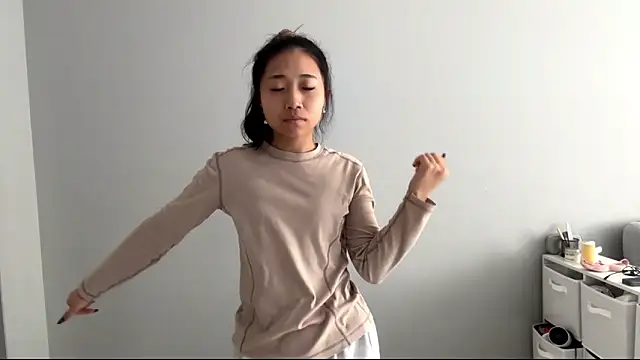 SweetMiaXO online show from March 2026 01:52:02 AM