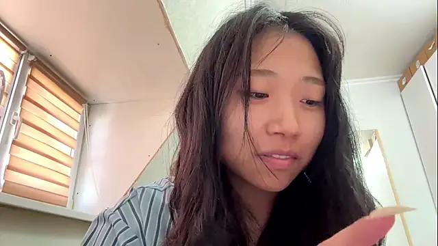 SweetMiaXO online show from July 2026 11:01:01 PM