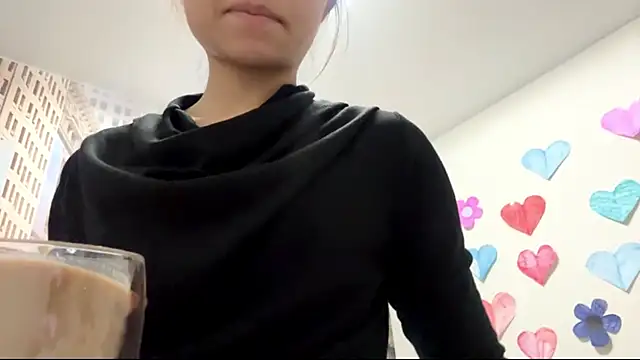 SweetMiaXO online show from February 2026 11:01:01 AM