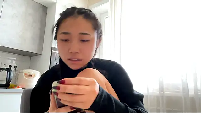 SweetMiaXO online show from February 2026 03:40:01 AM