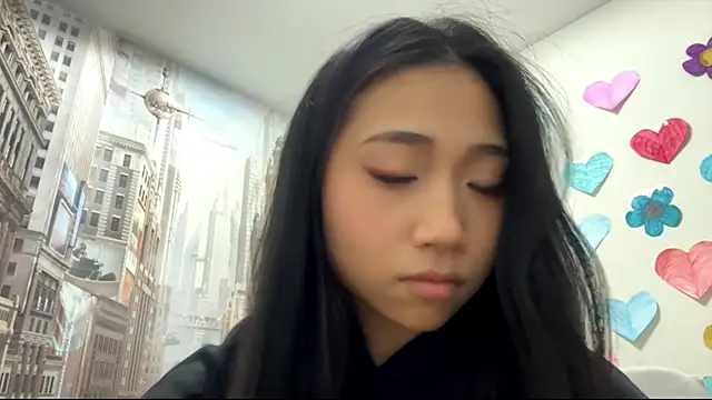 SweetMiaXO online show from March 2026 04:01:02 PM