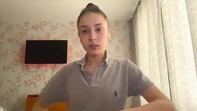 Snapshot of PagedLard chatting on February 2026 07:32:02 AM PagedLard online show from February 2026 07:32:02 AM