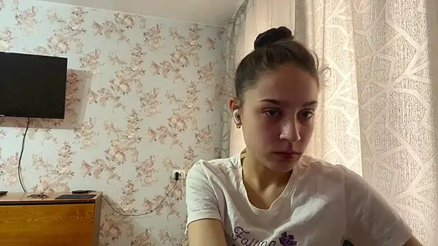 Snapshot of PagedLard chatting on February 2026 06:47:02 AM PagedLard online show from February 2026 06:47:02 AM