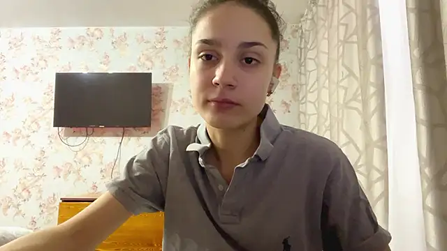 Snapshot of PagedLard chatting on February 2026 06:11:02 AM PagedLard online show from February 2026 06:11:02 AM