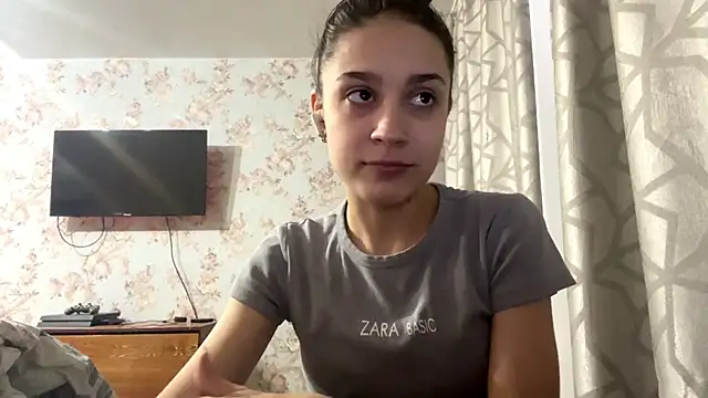 Snapshot of PagedLard chatting on February 2026 06:31:02 AM PagedLard online show from February 2026 06:31:02 AM