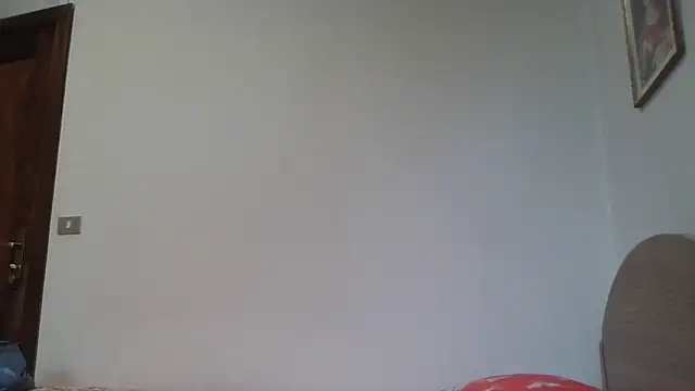 Snapshot of Miasexmilf chatting on May 2026 04:40:01 AM Miasexmilf online show from May 2026 04:40:01 AM