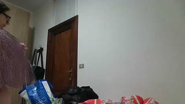 Snapshot of Miasexmilf chatting on March 2026 05:42:02 PM Miasexmilf online show from March 2026 05:42:02 PM