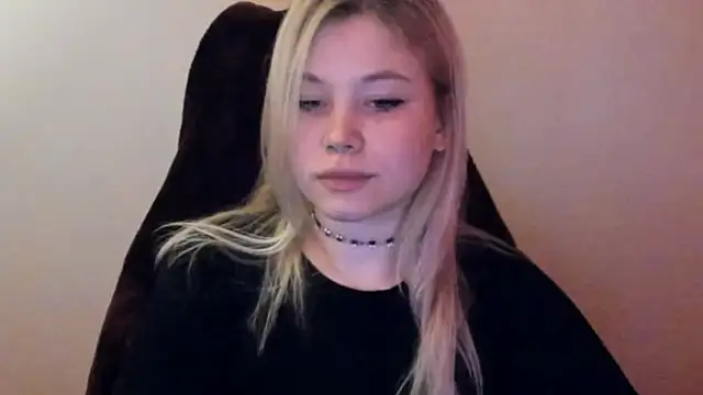 Lulu Di online show from February 2026 11:11:02 PM