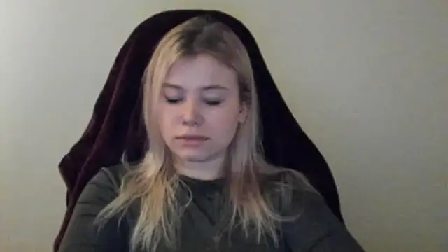 Lulu Di online show from February 2026 11:45:01 PM