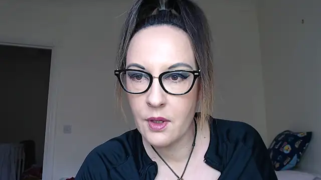 Snapshot of PsychicDominatrix chatting on February 2026 10:48:01 AM PsychicDominatrix online show from February 2026 10:48:01 AM