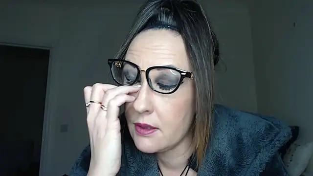 Snapshot of PsychicDominatrix chatting on February 2026 04:16:02 PM PsychicDominatrix online show from February 2026 04:16:02 PM