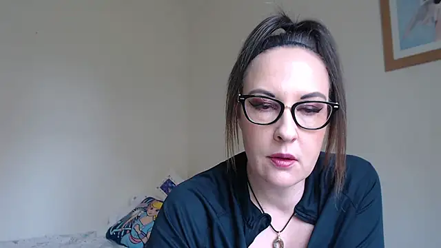 Snapshot of PsychicDominatrix chatting on April 2026 11:05:01 AM PsychicDominatrix online show from April 2026 11:05:01 AM
