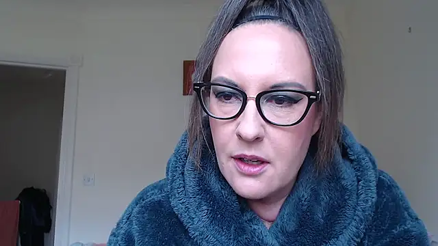 PsychicDominatrix online show from June 2026 10:12:02 AM