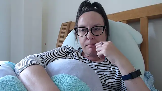 Snapshot of PsychicDominatrix chatting on June 2026 12:11:01 PM PsychicDominatrix online show from June 2026 12:11:01 PM