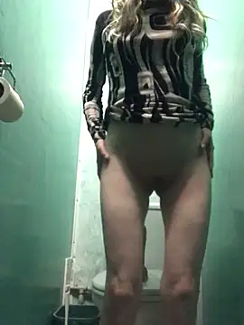 Snapshot of Snejnaya chatting on February 2026 02:50:02 PM Snejnaya online show from February 2026 02:50:02 PM