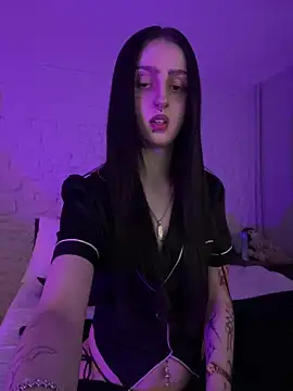 bellaxlauren online show from February 2026 11:37:01 PM