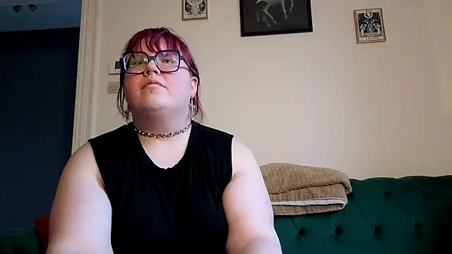 ProfaneHekate online show from February 2026 03:10:02 PM