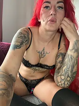 MrsRedFoxy online show from July 2026 11:17:01 AM