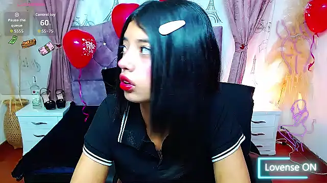 Esmeralda-18 online show from February 2026 11:21:01 AM