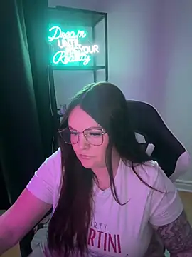 Elysiasecret online show from April 2026 10:47:01 PM