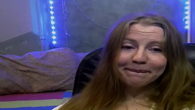 Space Girls 699 online show from February 2026 03:08:01 PM