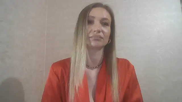 AureliaStar450 online show from February 2026 10:04:02 PM